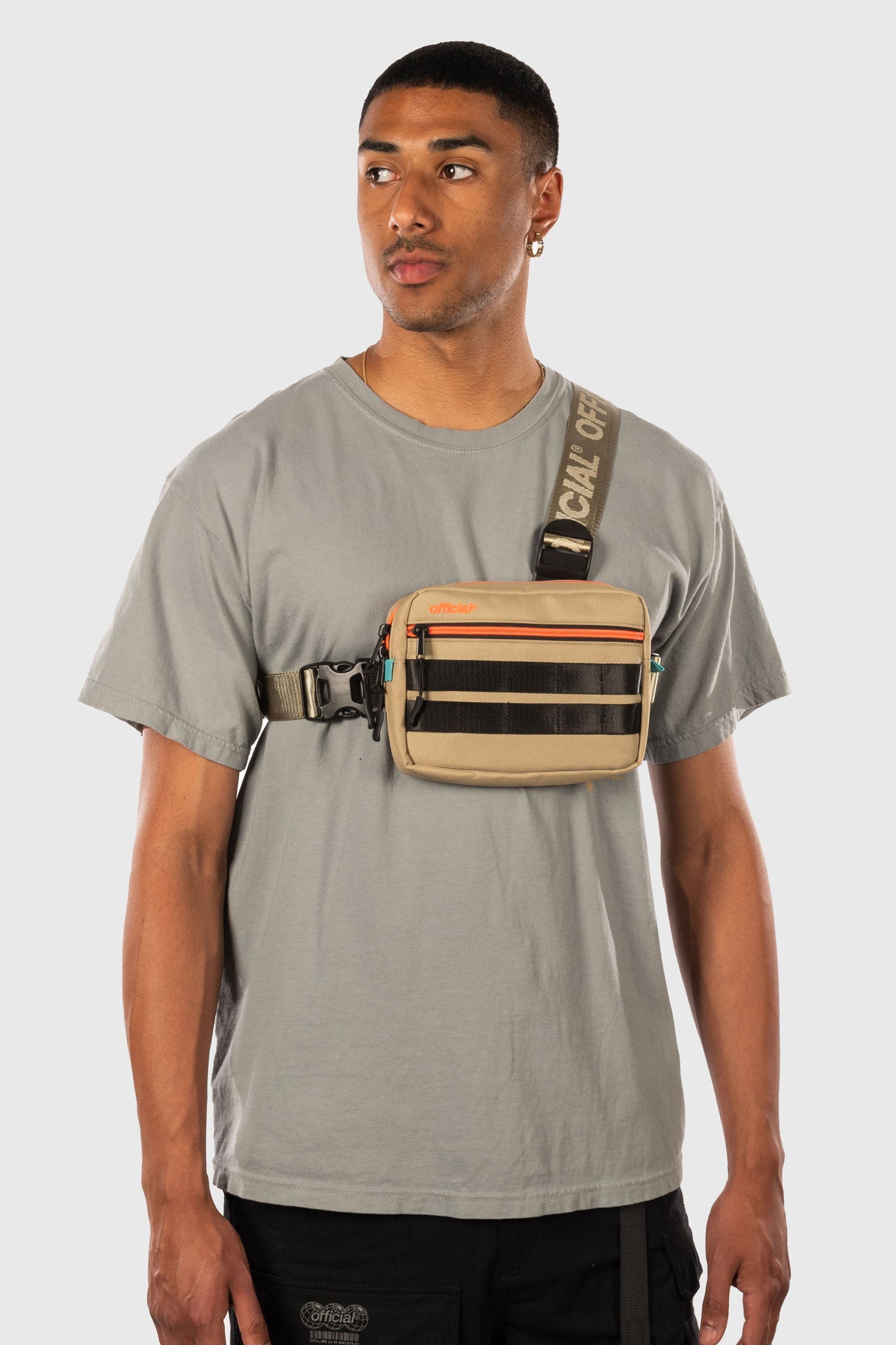 Essential Tri-Strap Chest Bag (Desert Coral)